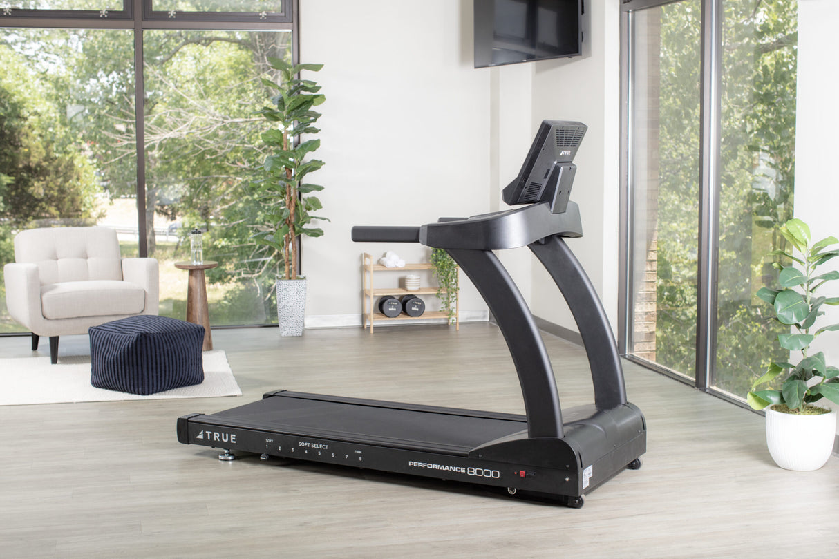 True Performance 8000 Treadmill TRUE Treadmill 12TRUE_Performance8000_1_4S8A6385-scaled